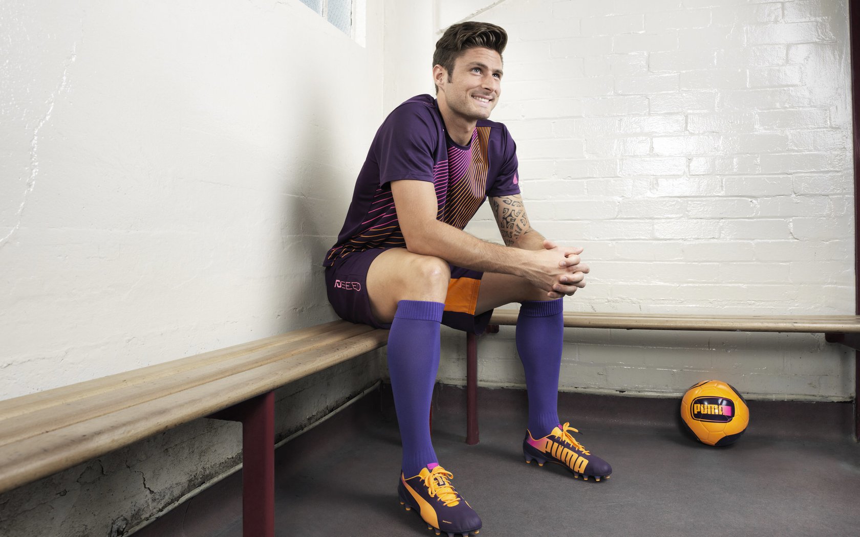 -俱乐部动向！球队管理层发布幕后故事，球队管理层职位